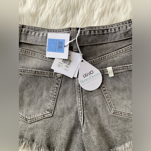 LIU.JO MILANO SHORTS - Picture 7 of 10